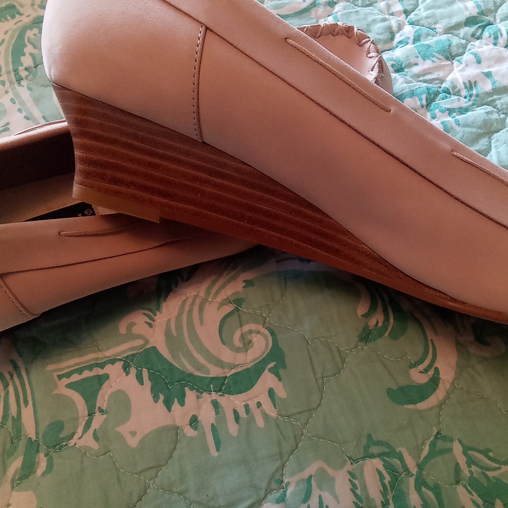 Coldwater Creek Leather Shoes, Never Worn, 9M - Picture 7 of 7